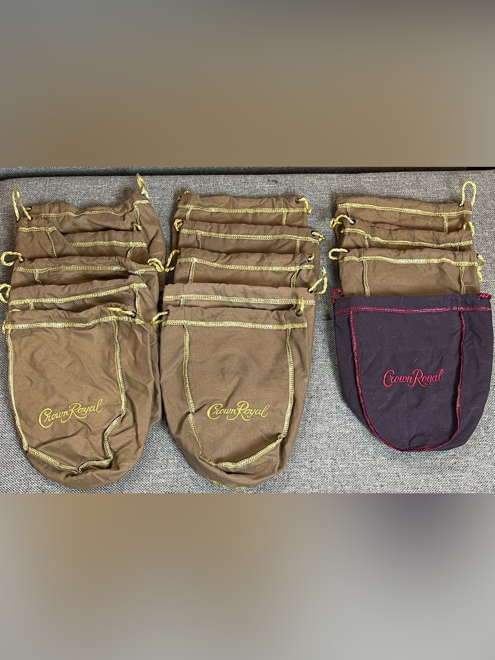lot of 14 crown royal 750ml Drawstring bags